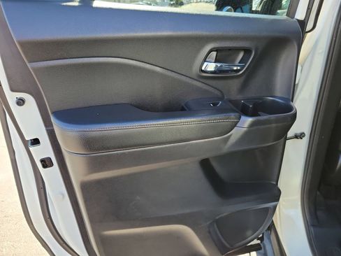 Used 2017 Honda Ridgeline RTL-T image 12