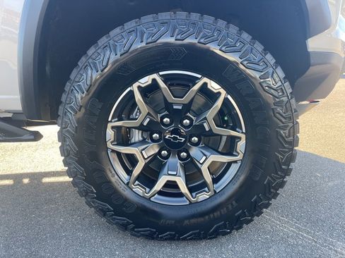 New 2026 Chevrolet Colorado ZR2 w/ Technology Package image 40