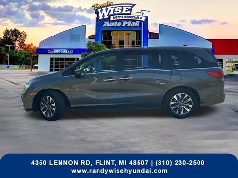 Used 2021 Honda Odyssey EX-L image 3