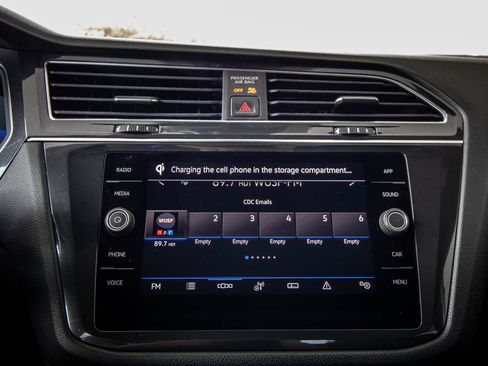 Certified 2023 Volkswagen Tiguan SE R-Line FWD image 39