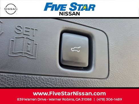 Used 2022 Lincoln Corsair FWD image 12