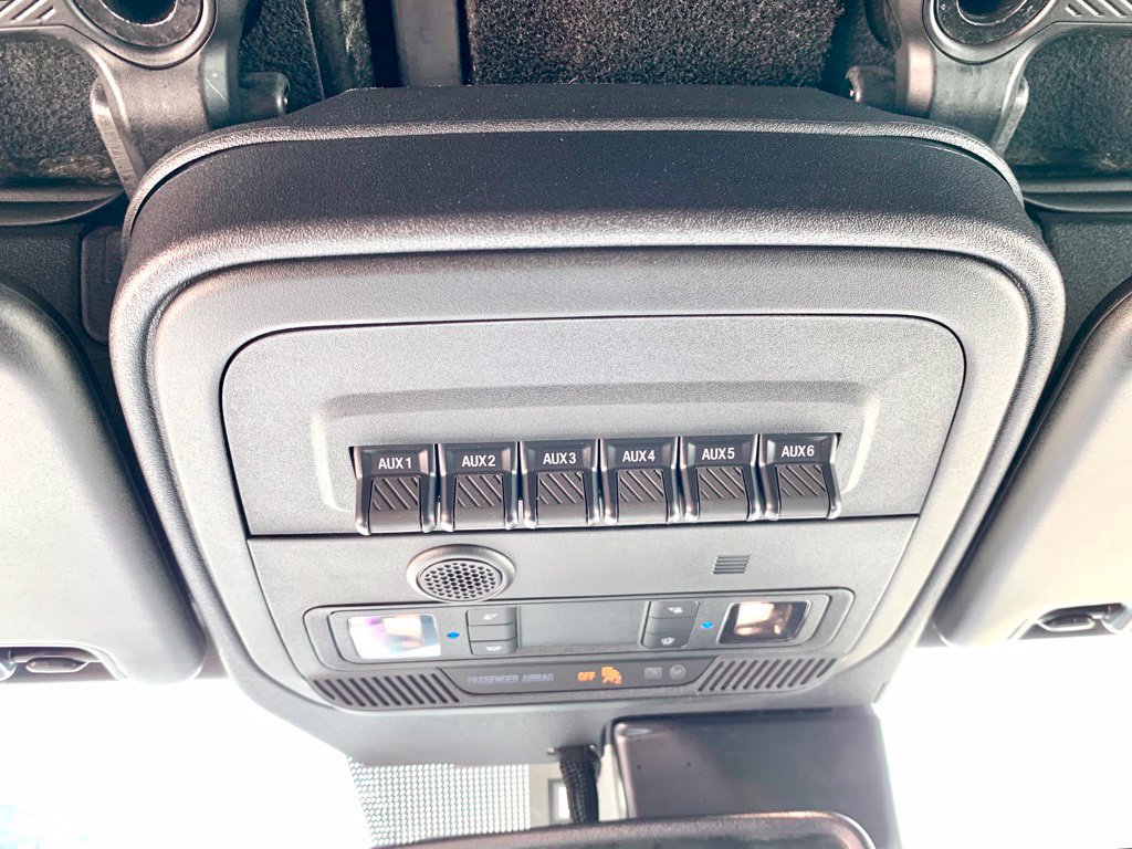 Used 2023 Ford Bronco Badlands AWD/4WD image 38