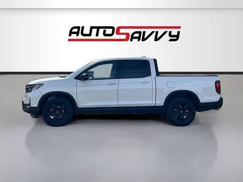 Used 2025 Honda Ridgeline Black Edition image 4