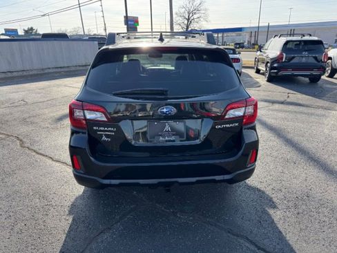 Used 2016 Subaru Outback 2.5i Limited image 4