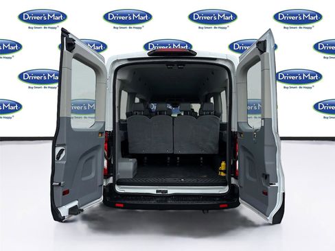 Used 2019 Ford Transit 350 XL image 24