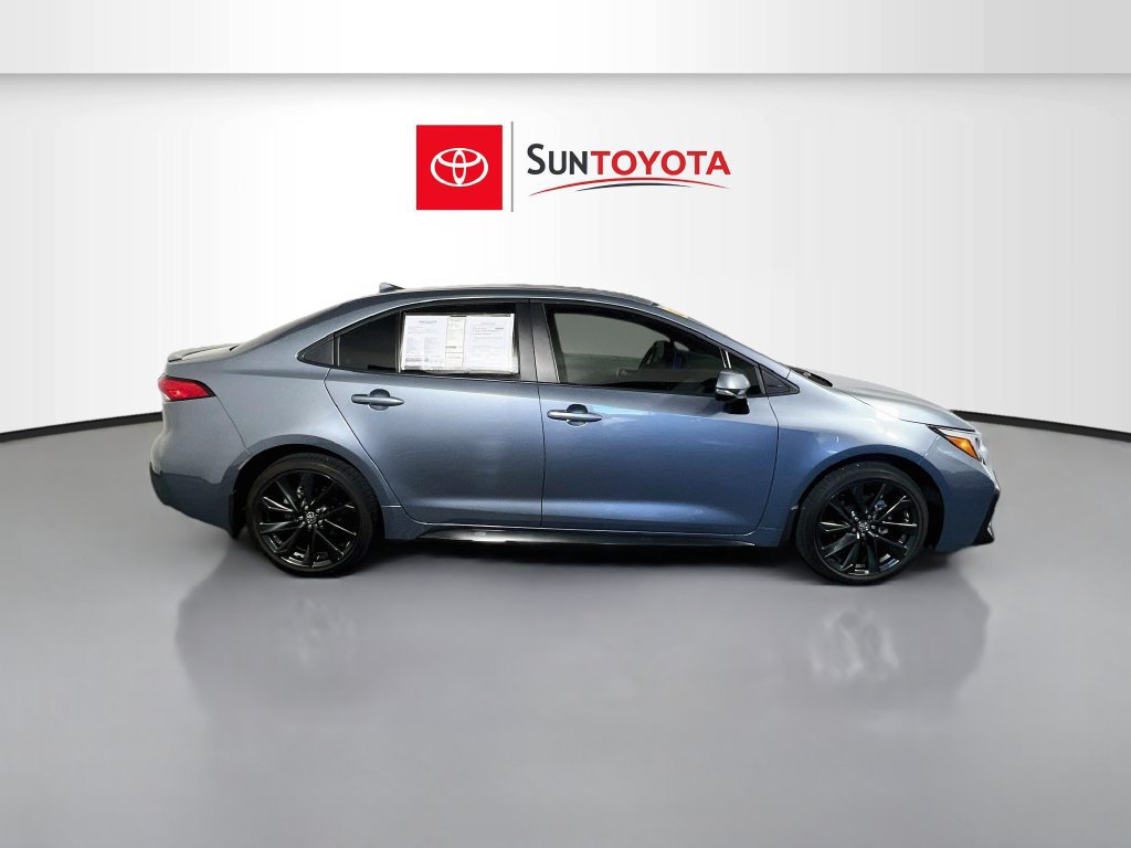 Used 2026 Toyota Corolla SE FWD image 2