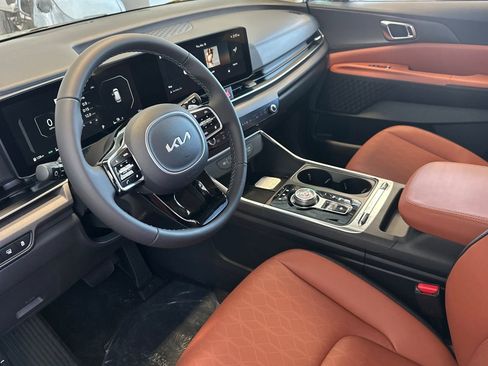 New 2026 Kia Carnival SX image 10