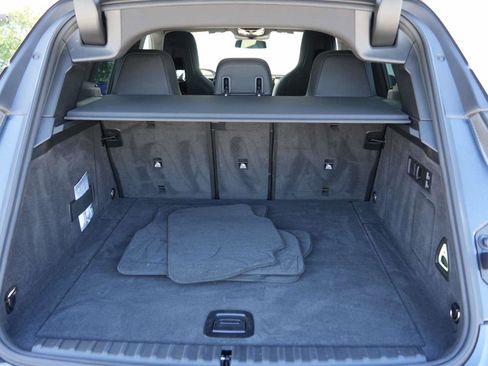 Used 2025 BMW iX xDrive50 image 6