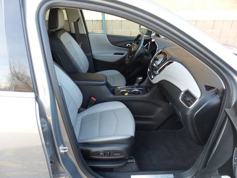 Used 2019 Chevrolet Equinox Premier image 42