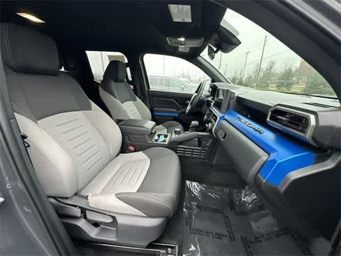 Used 2025 Toyota Tacoma TRD Sport image 21
