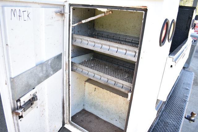 Used 2013 Ford F350 XL RWD image 14