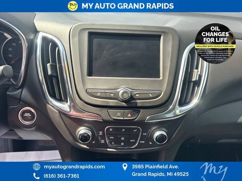Used 2024 Chevrolet Equinox LT w/ LPO, Floor Liner Package AWD/4WD image 20