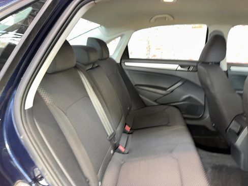 Used 2015 Volkswagen Passat 1.8T S image 55