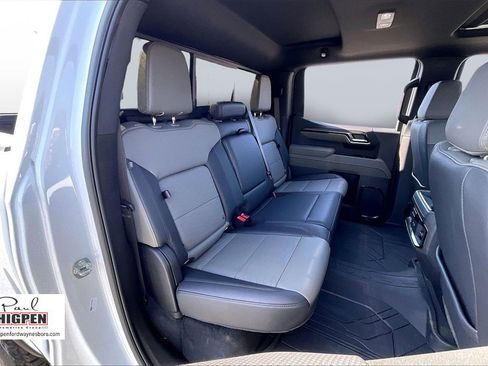 Used 2025 Chevrolet Silverado 1500 ZR2 w/ Technology Package image 27