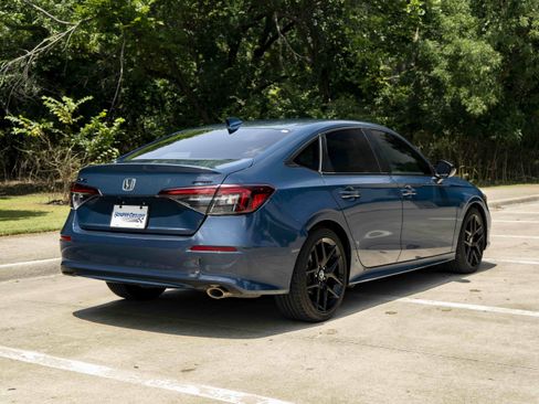 Used 2026 Honda Civic Sport image 9