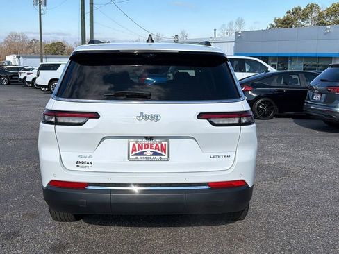 Used 2023 Jeep Grand Cherokee L Limited w/ Luxury Tech Group II image 6