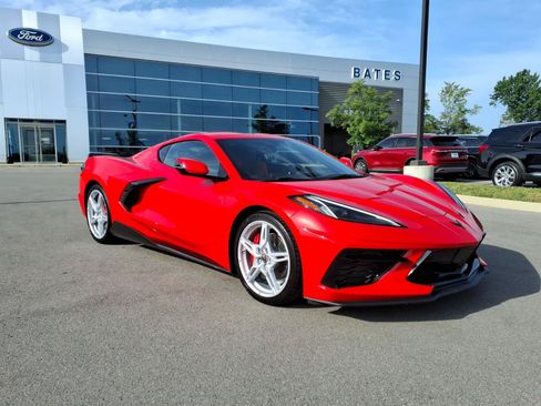 Used 2020 Chevrolet Corvette Stingray Premium Cpe w/ 3LT Preferred Equipment Group RWD image 1