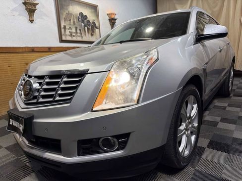 Used 2015 Cadillac SRX Performance w/ Driver Assist Package FWD image 5
