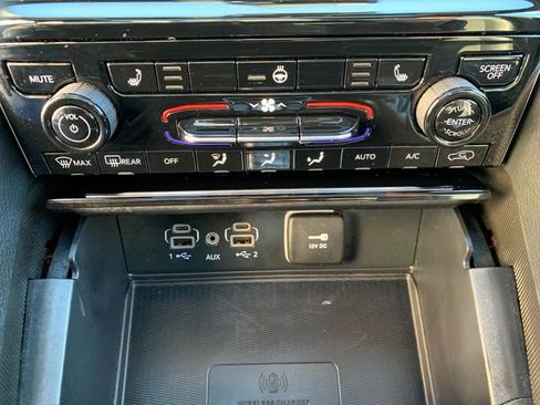 Used 2025 Jeep Grand Cherokee L Altitude image 35