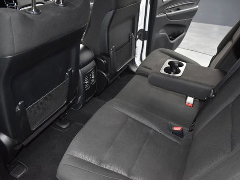 Used 2024 Dodge Durango SXT image 30