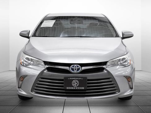 Used 2017 Toyota Camry LE FWD image 5