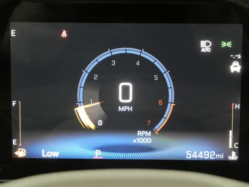 Used 2024 Chevrolet Trax LT w/ Driver Confidence Package FWD image 15