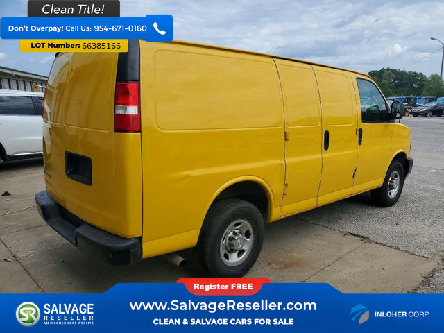 Used 2021 Chevrolet Express 2500 w/ Driver Convenience Package RWD image 4