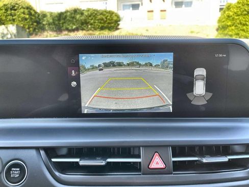 New 2025 Kia Seltos EX w/ EX Sunroof Package image 17