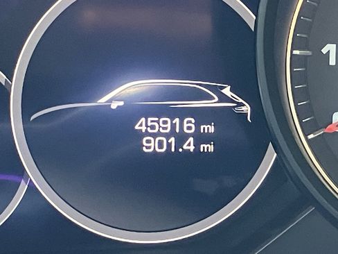 Used 2021 Porsche Cayenne GTS image 24