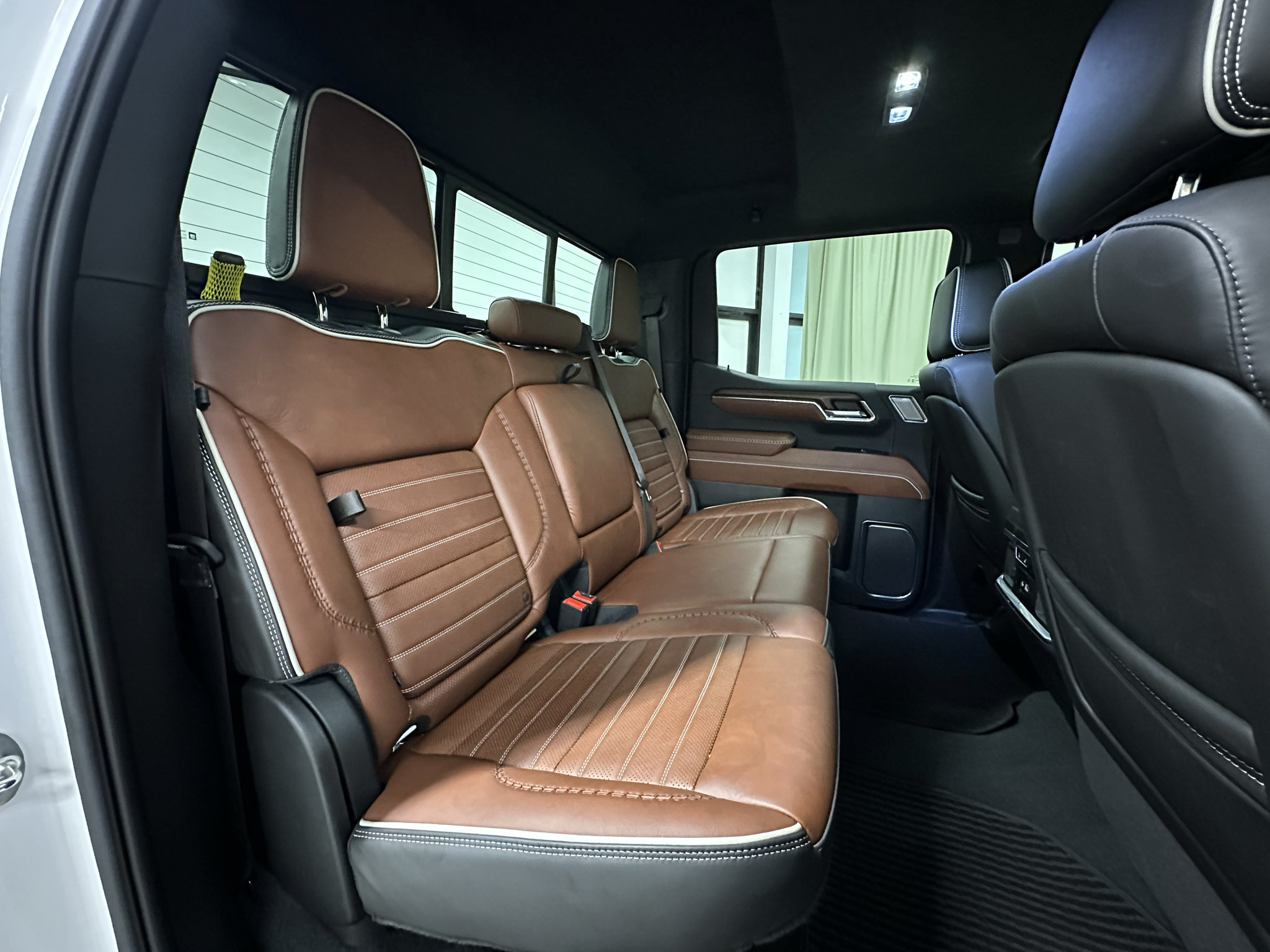 Certified 2024 GMC Sierra 1500 Denali Ultimate AWD/4WD image 17