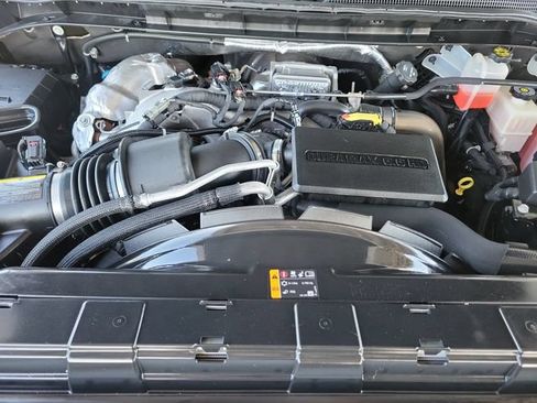 Certified 2022 Chevrolet Silverado 2500 LTZ w/ LTZ Premium Package AWD/4WD image 30