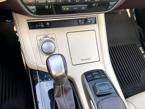 Used 2018 Lexus ES 350 w/ Navigation System Package FWD image 33