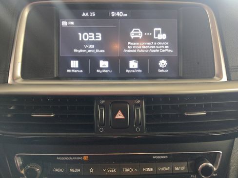 Used 2020 Kia Optima S FWD image 25