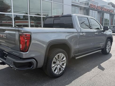 Used 2021 GMC Sierra 1500 Denali w/ Denali Premium Package AWD/4WD image 2