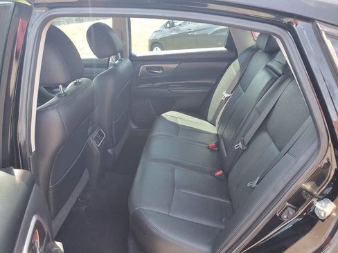 Used 2014 Nissan Altima 2.5 SL w/ Technology Package FWD image 10