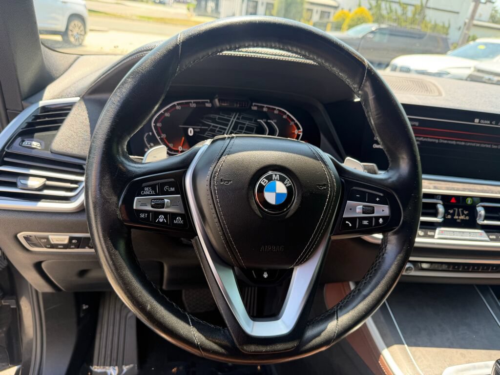 Used 2022 BMW X5 xDrive40i AWD/4WD image 13