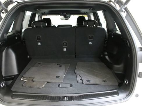 Used 2024 Jeep Grand Cherokee Altitude AWD/4WD image 29