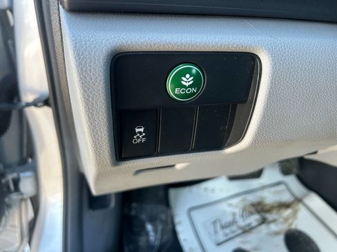 Used 2014 Honda Accord LX image 18