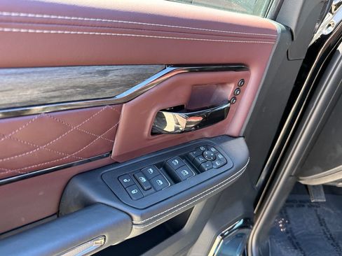 New 2026 RAM 2500 Limited AWD/4WD image 21
