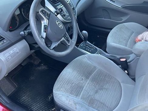 Used 2015 Hyundai Accent GLS w/ Option Group 02 image 9