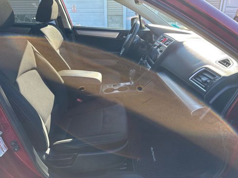 Used 2015 Subaru Outback 2.5i Premium image 15