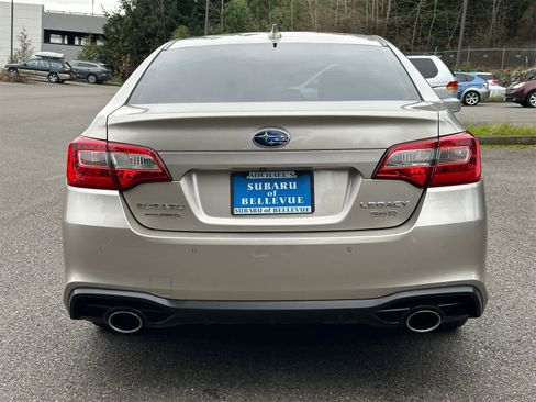 Used 2018 Subaru Legacy 3.6R Limited image 4