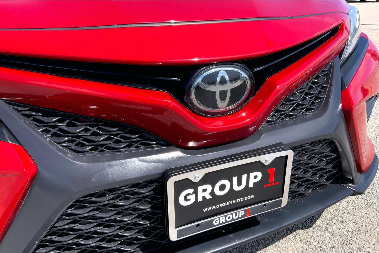 Used 2019 Toyota Camry SE w/ Convenience Package FWD image 28