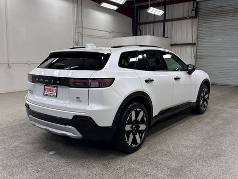 Used 2025 Honda Prologue Elite image 18