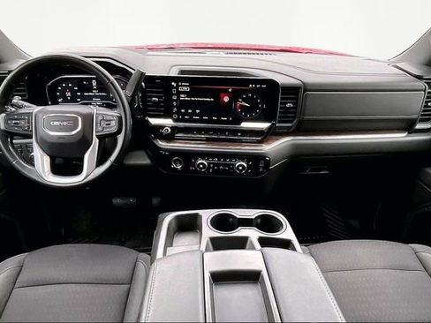 Used 2023 GMC Sierra 1500 Elevation image 7
