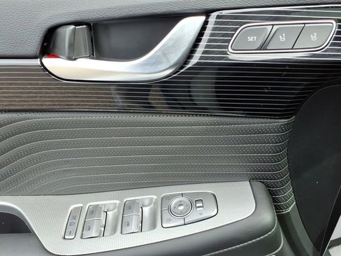 Used 2025 Hyundai Palisade Calligraphy image 20