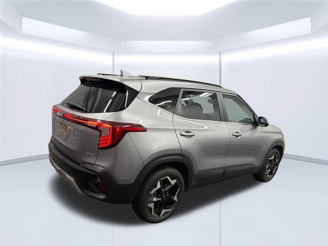 Certified 2024 Kia Seltos EX AWD/4WD image 5