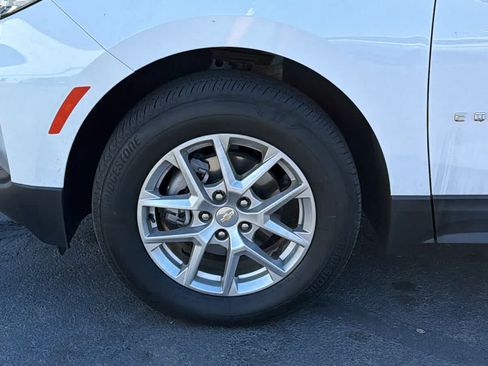 Used 2022 Chevrolet Equinox LT AWD/4WD image 9
