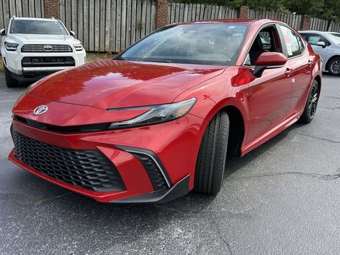 New 2026 Toyota Camry SE FWD image 7