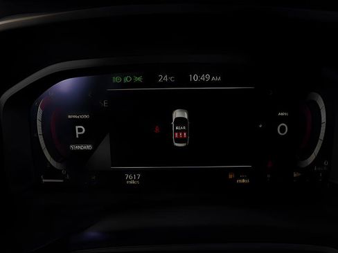 Used 2025 Nissan Rogue Platinum w/ Platinum Premium Package image 26